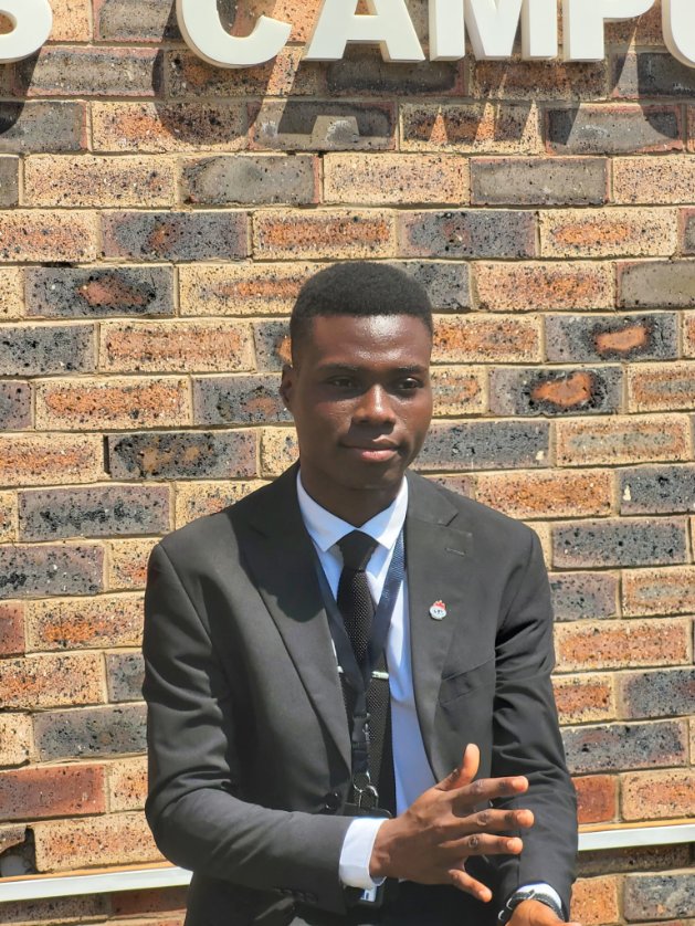 RED SCROLL ALERT!!!

I slept as a Bar Aspirant, and I woke up as a FIRST CLASS GRADUATE of the Nigerian Law School.😎

Here's how it goes now:
J. O. OWOLABI, ACArb,
* Bachelor of Laws (Hons) (Second Class Upper) - Top 21%
* Barrsiter at Law (B. L.) (First Class) - Top 3.6%
