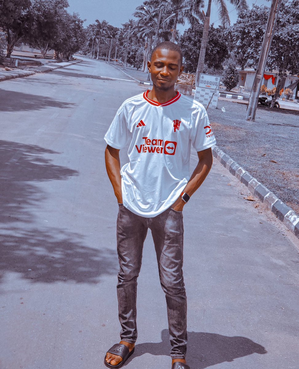 Ilorinbreed's tweet photo. Glory Glory Man United❤️ https://t.co/bRgZKdPX3z