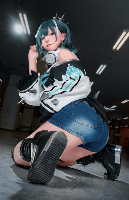 Twitterのコスプレ画像11