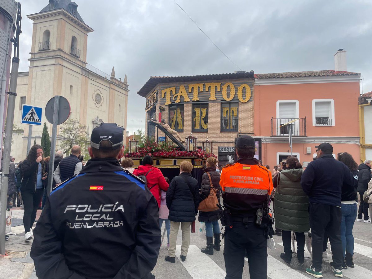 📢 #ServicioPúblico | Viernes Santo en Fuenlabrada

Hoy acompañamos el ‘Vía Crucis Penitencial’ por las calles de nuestra ciudad, protegiendo el desarrollo de la procesión con el ‘Stmo. Cristo de la Misericordia’ y el trono infantil.