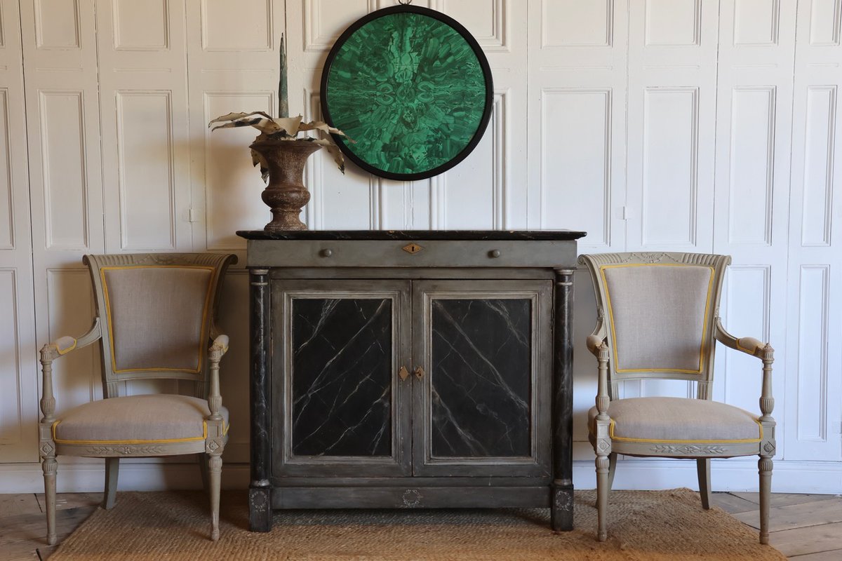 BrownriggUK's tweet photo. 19th Century French Painted Buffet in Original Paint
https://t.co/qO7B3ibWnx
#paintedbuffet #antiquepaintedbuffet #antiquebuffet #paintedfurniture #antique #furniture https://t.co/9cy6pldnxo