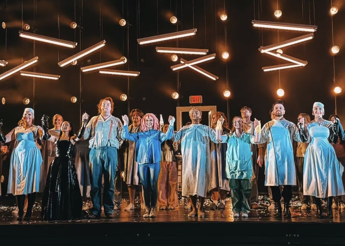 Llinos Haf Jones tweet media