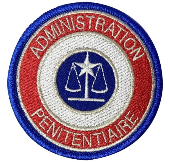 <a href="/pr_chaumont/">Procureur Chaumont</a> est allé à la rencontre des surveillants de la Maison d'Arrêt de Chaumont pour leur exprimer son indignation et son entier soutien face aux actes intolérables commis (hors 52) à l'encontre des personnels et des établissements pénitentiaires✋