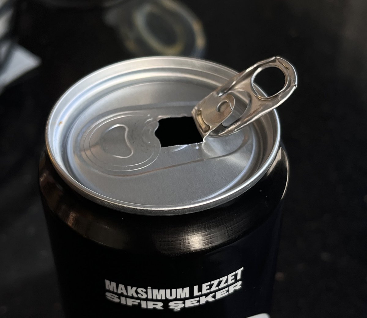 tuttuğunu koparan erkek