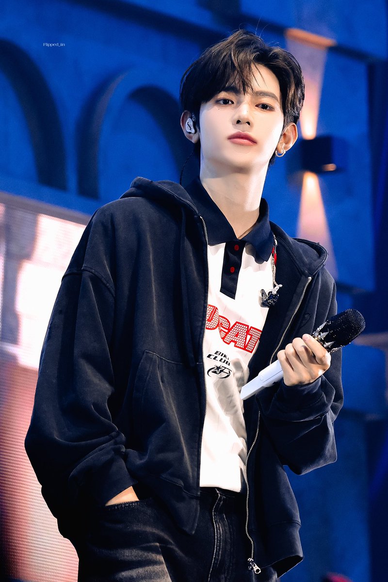 Flipped_iin's tweet photo. 20250418 FANCON

#장하오 #ZHANGHAO #章昊 #ジャンハオ #ZEROBASEONE #제로베이스원 https://t.co/YzWQFJvJZZ