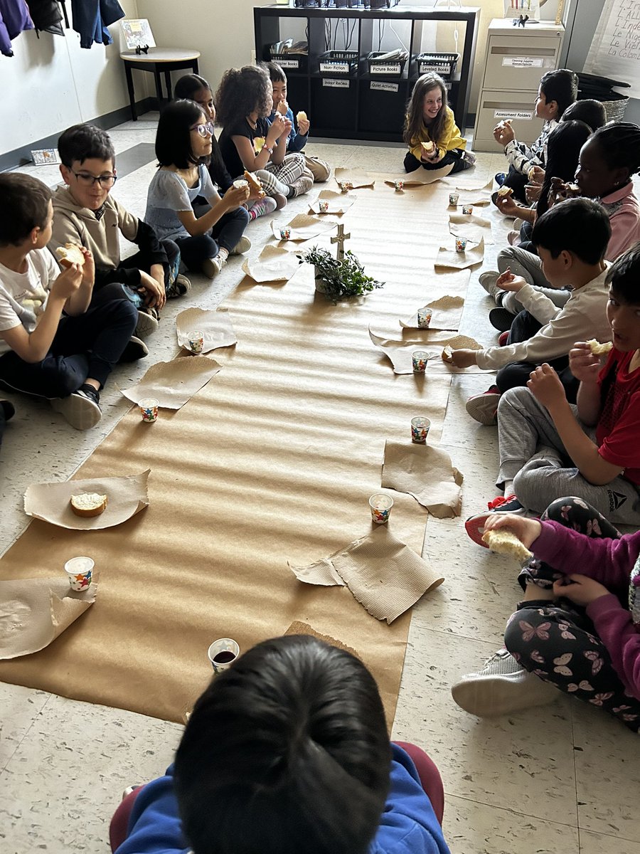 Mrs. Altobelli tweet media