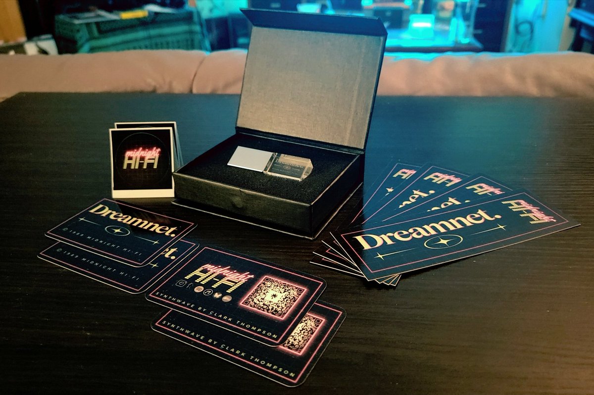 MidnightHiFi's tweet photo. 𝑯𝑬𝑳𝑳𝑶 𝑫𝑹𝑬𝑨𝑴𝑬𝑹𝑺. 🖥️

🏢 Hi-Fi Corp would like to inform all Dreamers that 3 Dreamnet Lucid Memberships remain 💫

Our servers are almost at full capacity, so get yours while you still can ✨

https://t.co/LI03uHUOHg

#Synthwave #80s #BandcampFriday #ElectronicMusic https://t.co/7k5ImROp8v