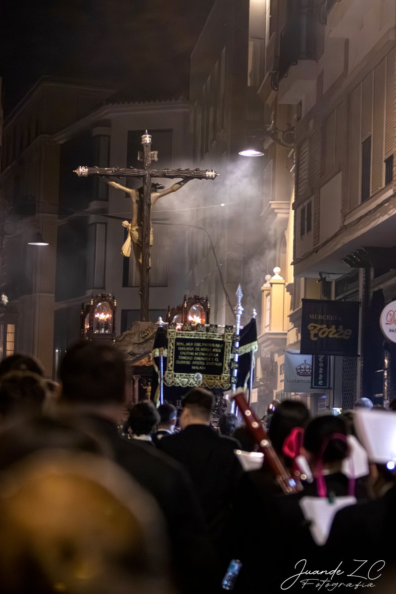 JuandeZC Fotografía (@juandezc_fotogr) on Twitter photo Jueves Santo 2025 | Procesión del Santísimo Cristo de la Vera+Cruz <a href="/rcfusionadas/">Cofradías Fusionadas</a> <a href="/veracruzfusiona/">Vera+Cruz y Sangre Málaga</a>
Reportaje completo en: fotografiajuandezc.blogspot.com/2025/05/jueves… #CofradíasMLG Jueves Santo 2025 | Procesión del Santísimo Cristo de la Vera+Cruz <a href="/rcfusionadas/">Cofradías Fusionadas</a> <a href="/veracruzfusiona/">Vera+Cruz y Sangre Málaga</a>
Reportaje completo en: fotografiajuandezc.blogspot.com/2025/05/jueves… #CofradíasMLG