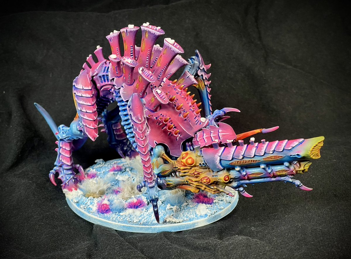 2nd tyrannofex is done! Just in time to join a game tomorrow 

#WarhammerCommunity