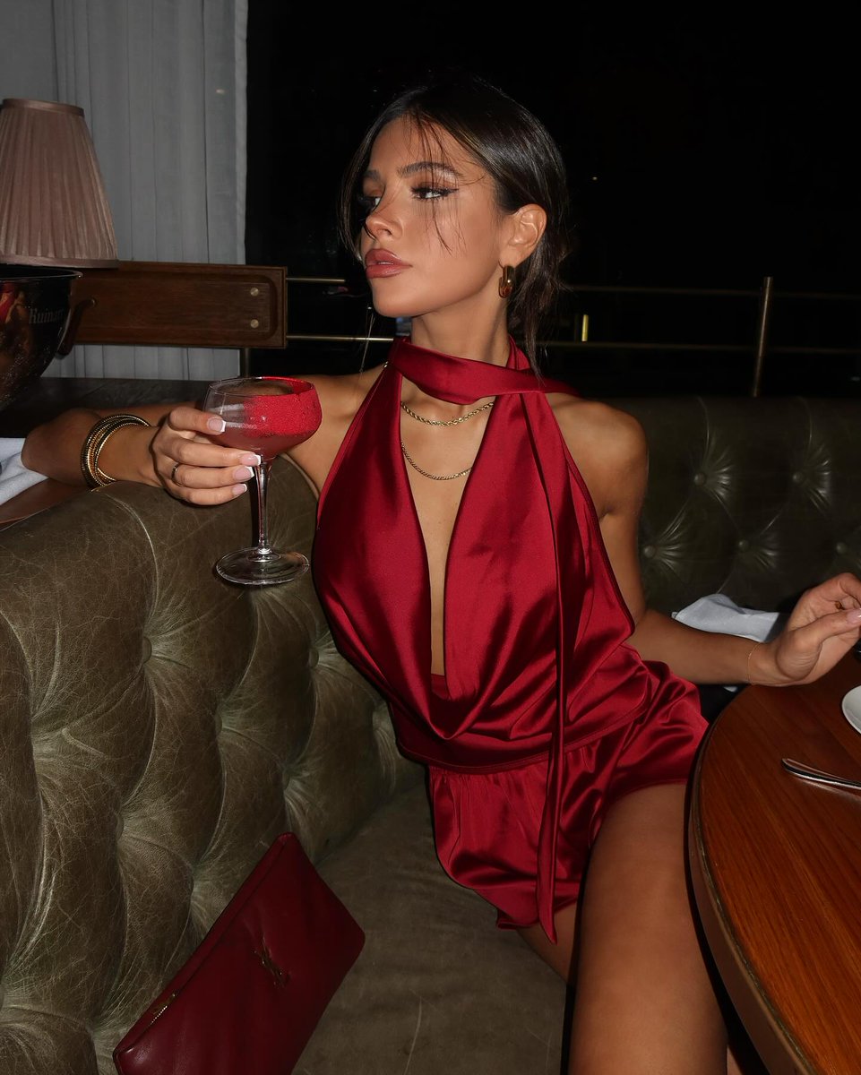 zaqueusaci's tweet image. #𝓜ɪᴀᴍɪ𝐑𝐄𝐃