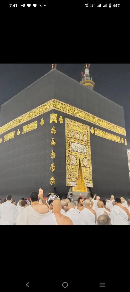 اے خالق ومالک اللّٰہ!
ہمیں دنیا اور آخرت کی کامیابی عطا فرما اس فتنے کے دور میں گناہوں سے بچا ،،،،،