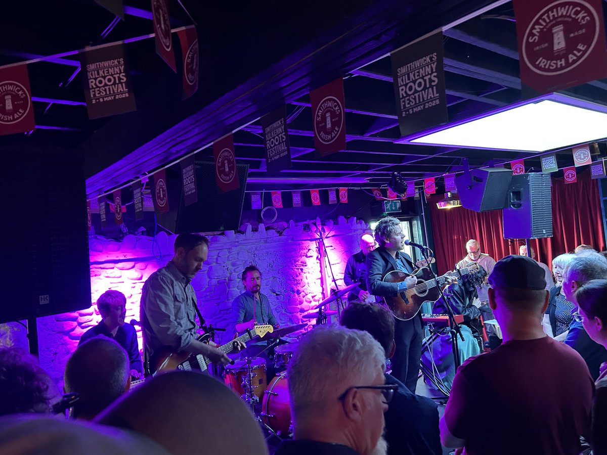 Cian Muldoon (@duncandiscs) on Twitter photo The mighty <a href="/arboristmusic/">ARBORIST</a> live at <a href="/BillyByrnesbar/">Billy Byrnes</a> <a href="/KilkennyRoots/">Kilkenny Roots Fest</a> tonight thanks to Gary <a href="/rollercoasterr8/">rollercoasterrecordskk</a> The mighty <a href="/arboristmusic/">ARBORIST</a> live at <a href="/BillyByrnesbar/">Billy Byrnes</a> <a href="/KilkennyRoots/">Kilkenny Roots Fest</a> tonight thanks to Gary <a href="/rollercoasterr8/">rollercoasterrecordskk</a>