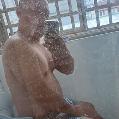 #NewProfilePic (新個人資料照片)