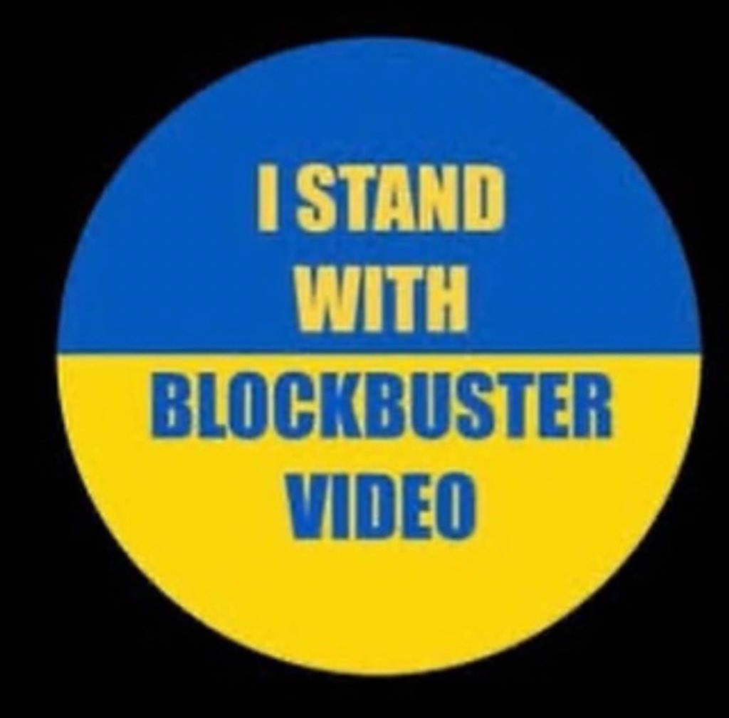 realannapaulina's tweet photo. Bring👏🏻 Back👏🏻 Blockbuster. https://t.co/b7M63EWD0g