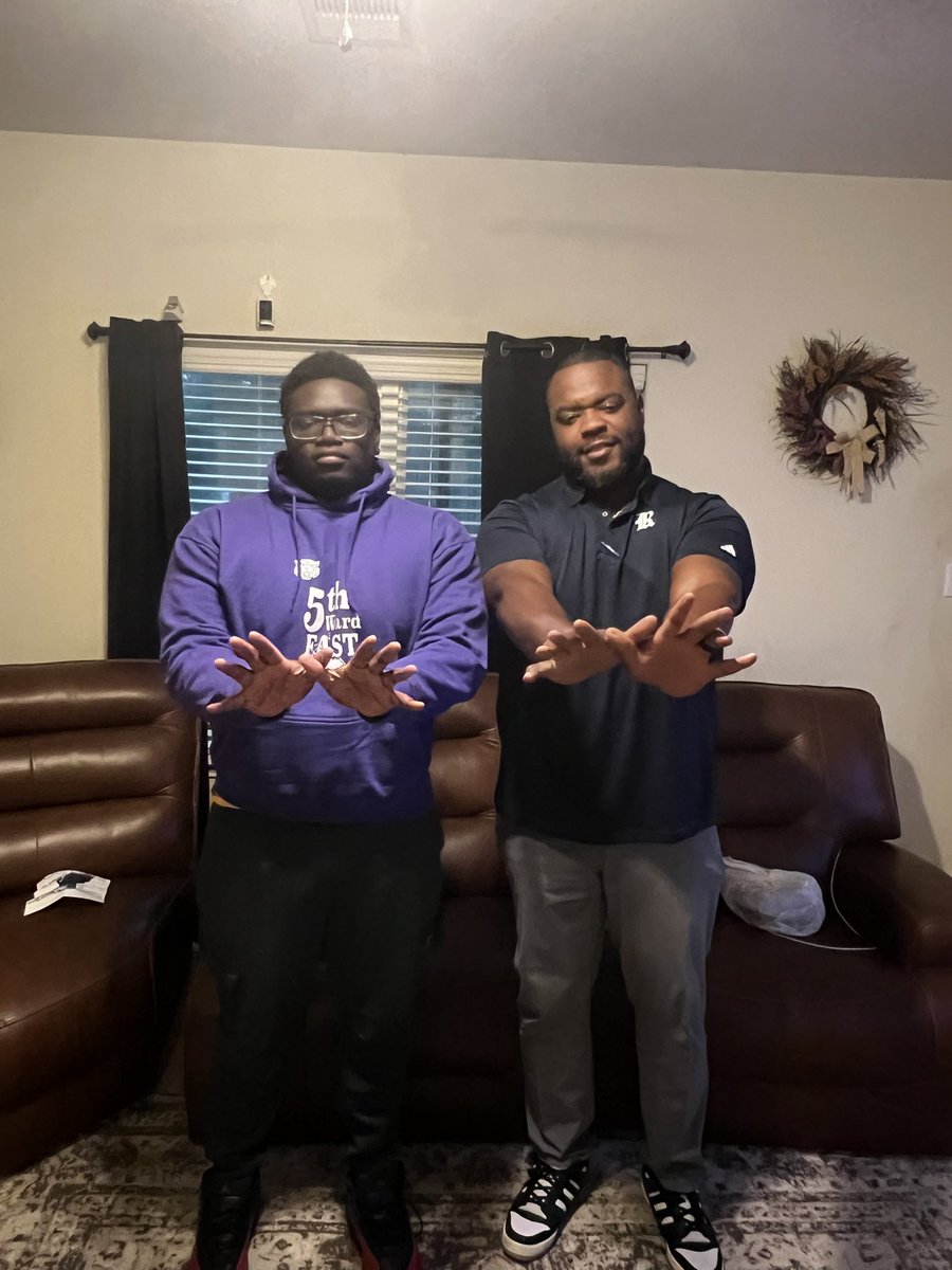 Thomas Johnson III (@tj_iii_) on Twitter photo Thank you <a href="/CoachTyWarren/">Coach “Ty” Warren</a> for the at home visit, had an amazing conversation looking forward to keeping in touch and showing out at one of y’all camps. Go Owls!!! Thank you <a href="/CoachTyWarren/">Coach “Ty” Warren</a> for the at home visit, had an amazing conversation looking forward to keeping in touch and showing out at one of y’all camps. Go Owls!!!