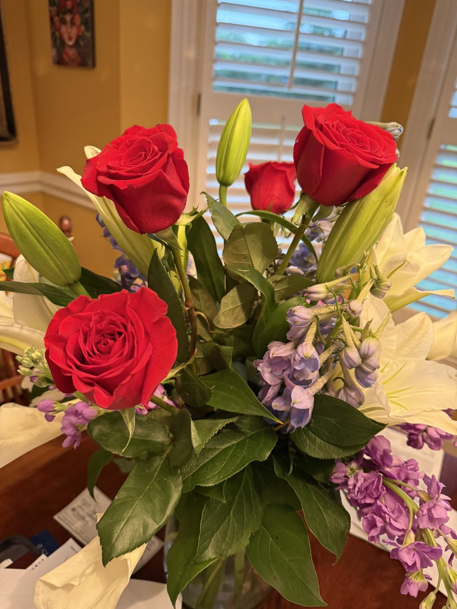 Recovering from MOHs and received these beauties…🥰