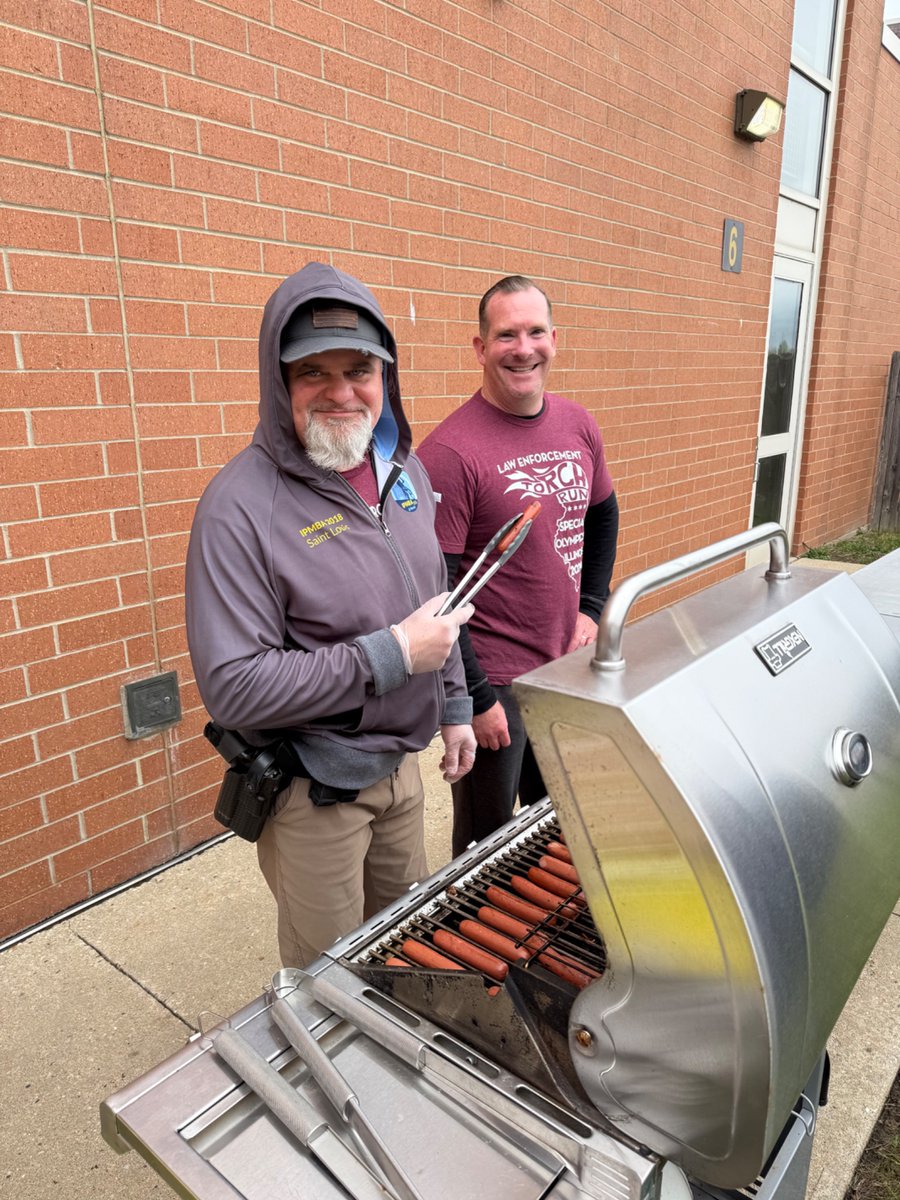 GNHS Special Olympics (@gnhs_spolympics) on Twitter photo Kickball Game with <a href="/RLHSPanthers/">RoundLakeHighSchool</a> Special Olympics! Thank you Grayslake Police Department and Round Lake Fire Department for joining us for the kickball game and picnic. What a fun event! <a href="/GrayslakeNorth/">Knight Pride</a> <a href="/GNHSAthletics/">GN Knights Athletics</a> Kickball Game with <a href="/RLHSPanthers/">RoundLakeHighSchool</a> Special Olympics! Thank you Grayslake Police Department and Round Lake Fire Department for joining us for the kickball game and picnic. What a fun event! <a href="/GrayslakeNorth/">Knight Pride</a> <a href="/GNHSAthletics/">GN Knights Athletics</a>
