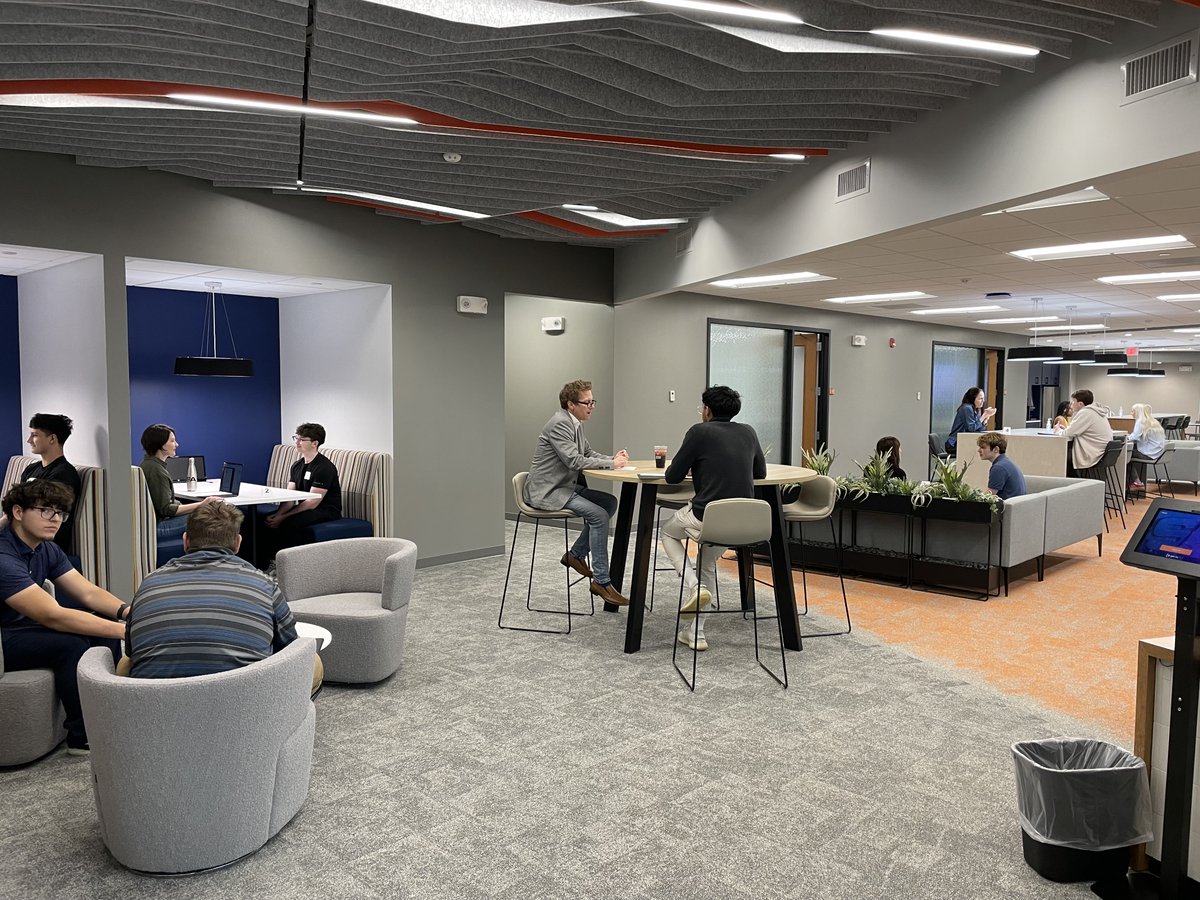 SA wrapped up its final semester this year with Waukee and Waukee Northwest APEX students this week with a round of speed interviews! This program helps students develop professional skills, drawing on the expertise of business partners to bring real-world experience to high