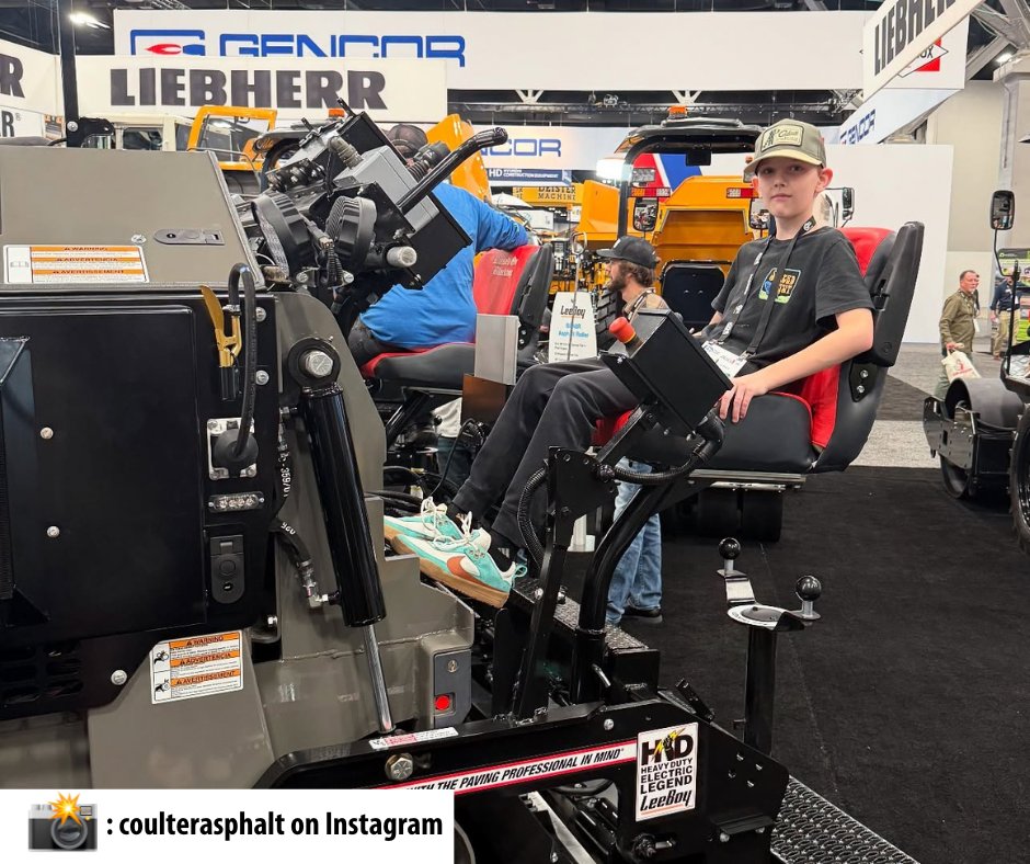 Welcome to the #WorldOfAsphalt kiddos 👏 💙 
📸: coulterasphalt on Instagram.