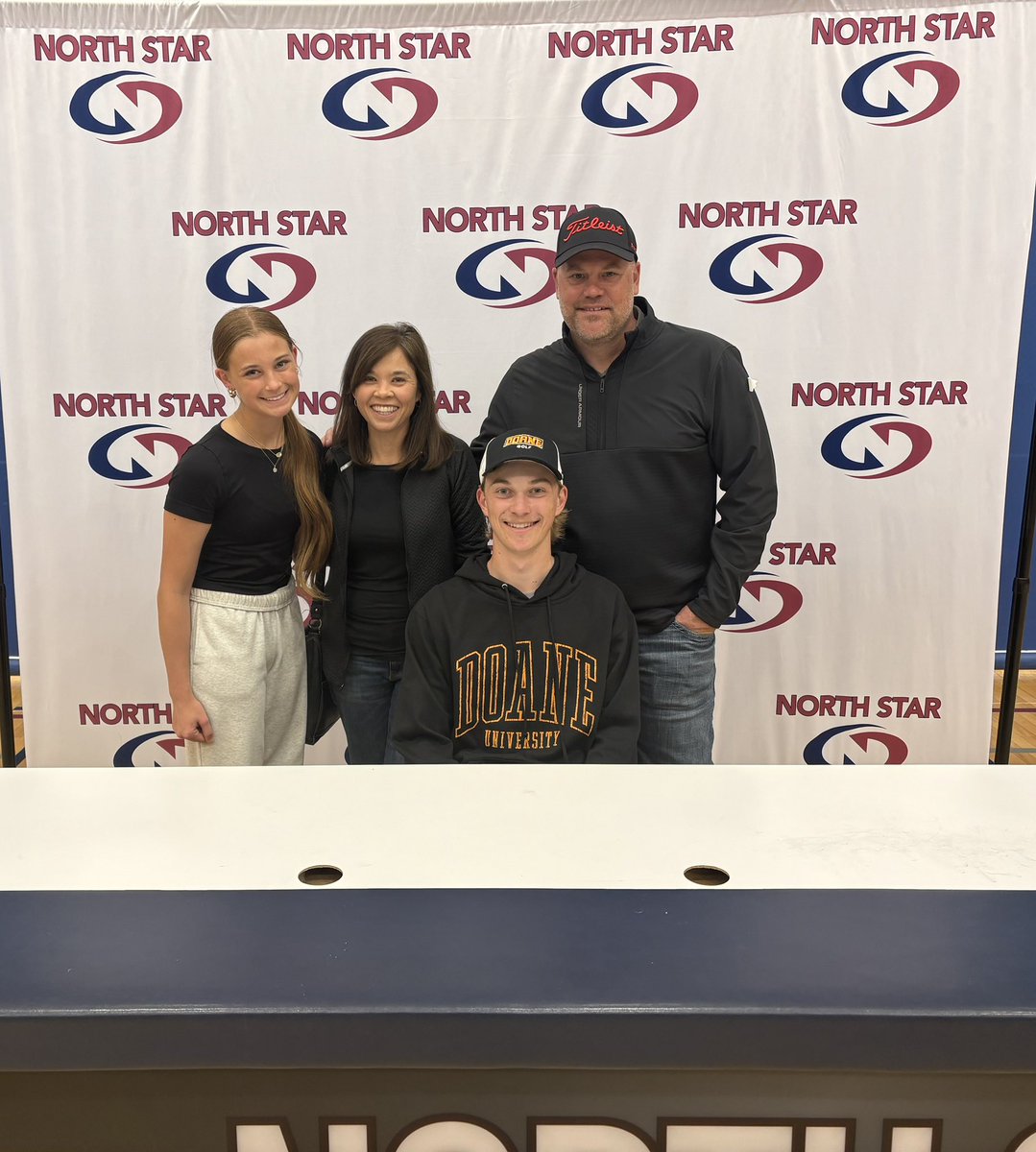 DoaneMGolf's tweet photo. Great day for Doane University and Doane Golf! Carson Kildow is joining our team in the fall. Talented player, top student, great person and awesome family! Very excited to see his career unfold the next four years. @DoaneAthletics https://t.co/uHhkhmj5j2