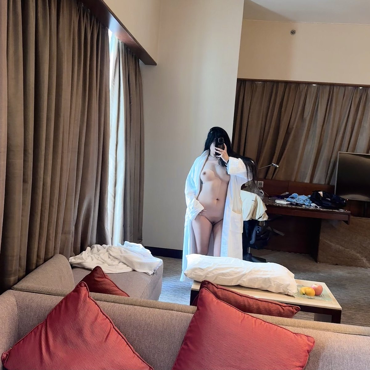 黄推福利内容 - 老板娘的精彩图片 福利姬老板娘分享的黄推图片4 - 网红私拍内容