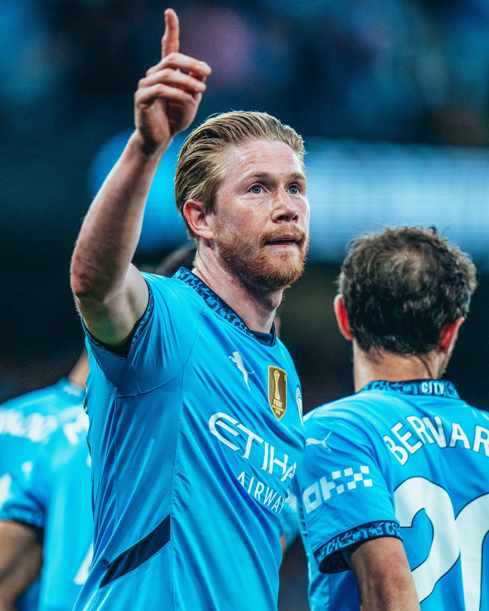 ✨ <a href="/KevinDeBruyne/">Kevin De Bruyne</a> is the first player since Lionel Messi to get 250 goal involvements under <a href="/PepTeam/">PepTeam</a> 🩵