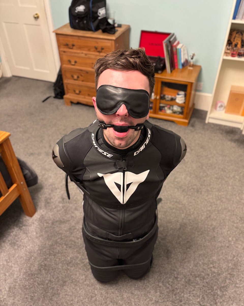 I caught the cutest biker 🤗⛓️ 

feat. <a href="/lthrnova/">Nova</a> 

#gaybondage #boundandgagged #tiedup #gagged #ballgagged #gayleather #leatherfetish #leatherman #leatherbondage #bikersuit