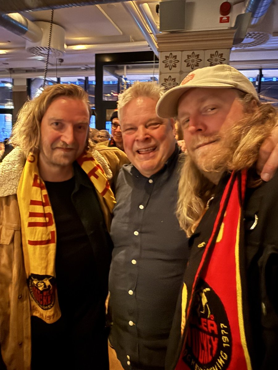 Jag o grabbarna firar .