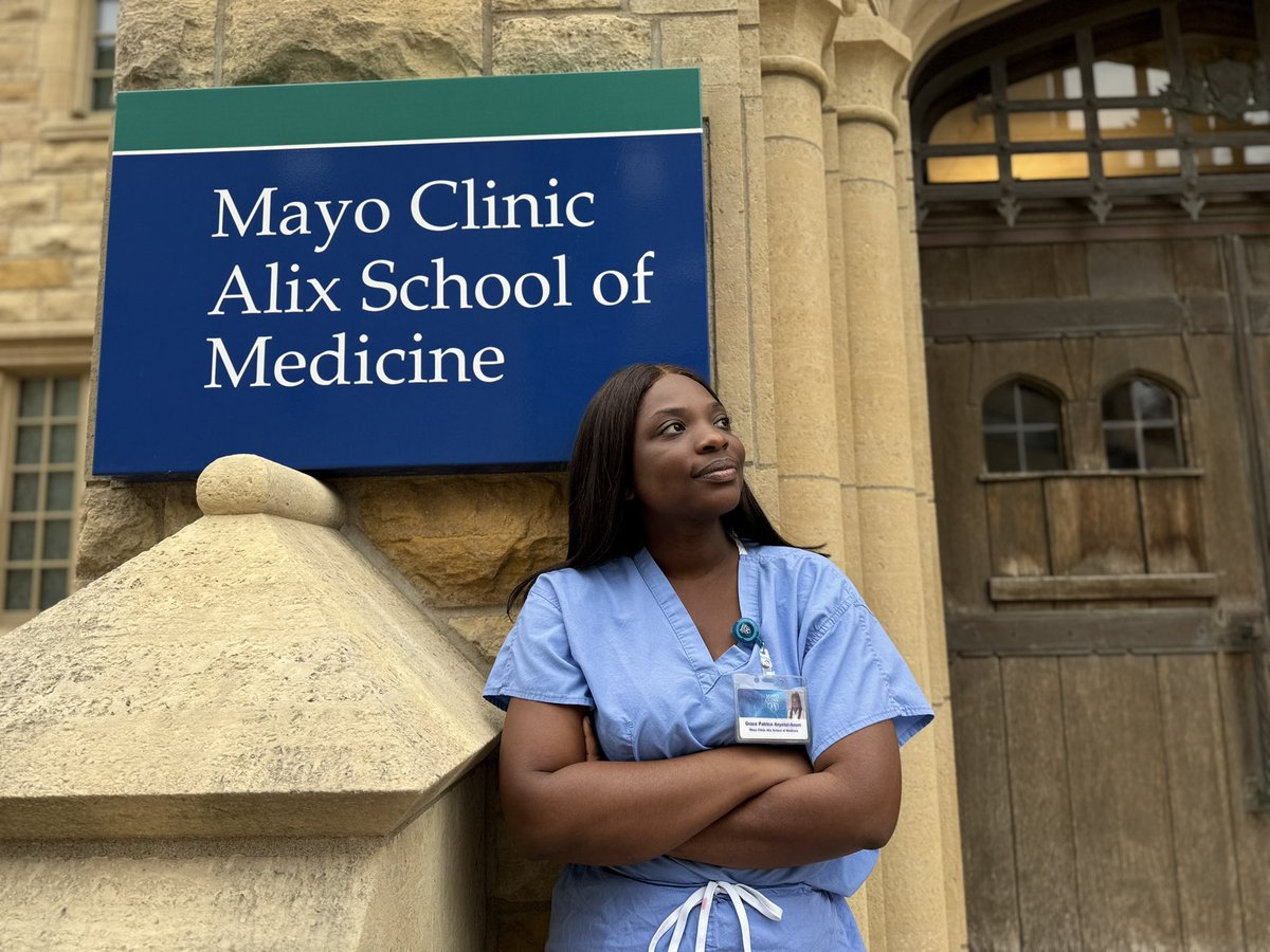 “I have fought the good fight, I have finished the race, and I have remained faithful.” 2 Timothy 4:7

Last day of medical school ❤️🙏🏾😭 !!

#BlackExcellence 
#Ghana 🇬🇭 
#generalsurgery