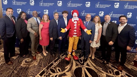 Jose L. Dotres, Ed.D. (@suptdotres) on Twitter photo Grateful to be honored at todayās Ronald McDonald House Celebrates 12 Good Men of 2025 event. Itās a privilege to represent <a href="/MDCPS/">Miami-Dade Schools</a> and be recognized alongside such outstanding individuals supporting South Floridaās most impactful charities and the vital mission of @RMHCSFL. Grateful to be honored at todayās Ronald McDonald House Celebrates 12 Good Men of 2025 event. Itās a privilege to represent <a href="/MDCPS/">Miami-Dade Schools</a> and be recognized alongside such outstanding individuals supporting South Floridaās most impactful charities and the vital mission of @RMHCSFL.