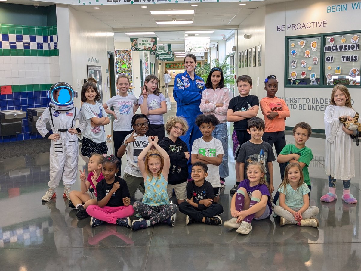 Happy #NationalSpaceDay! <a href="/XplorStation/">@Xplorstation</a> <a href="/SpaceHumanity/">Space for Humanity</a>