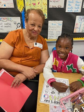 NAUES2024's tweet photo. Our 1st graders at NAUES celebrated amazing moms with a sweet Mother's Day Tea! ππ Songs, smiles, and special moments made the day unforgettable. Thank you, moms! βοΈ #NAUES #MothersDayTea #FirstGradeLove #ThankYouMoms https://t.co/D6lpDCHexl
