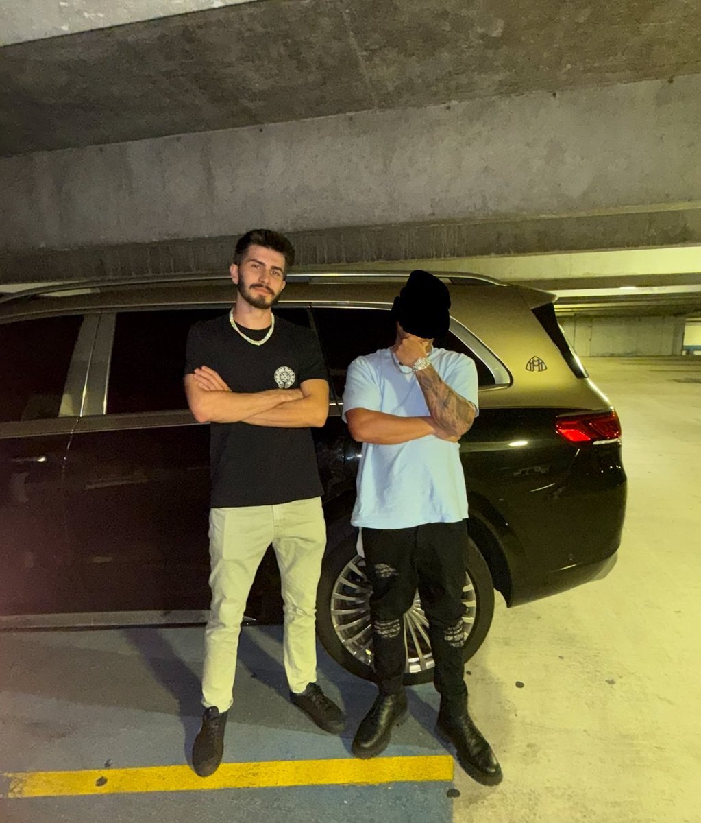 My anon friend who made 8 figs from the 2021 bull run said he will give someone who interacts with this tweet 2 $SOL.

Reply with your Solana address or miss out on this FREE MONEY 🤭