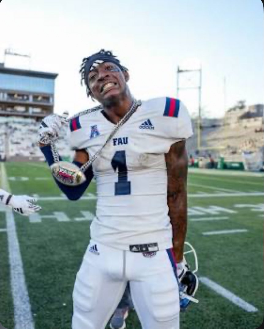 Elijah Mitchell (@elihim5) on Twitter photo #AGTG Blessed to receive another offer from the university of FAU
<a href="/CoachSantana_/">Devin Santana</a> <a href="/Cocoa_Schneider/">Ryan Schneider</a> <a href="/adam_franco/">Coach Franco</a> #AGTG Blessed to receive another offer from the university of FAU
<a href="/CoachSantana_/">Devin Santana</a> <a href="/Cocoa_Schneider/">Ryan Schneider</a> <a href="/adam_franco/">Coach Franco</a>