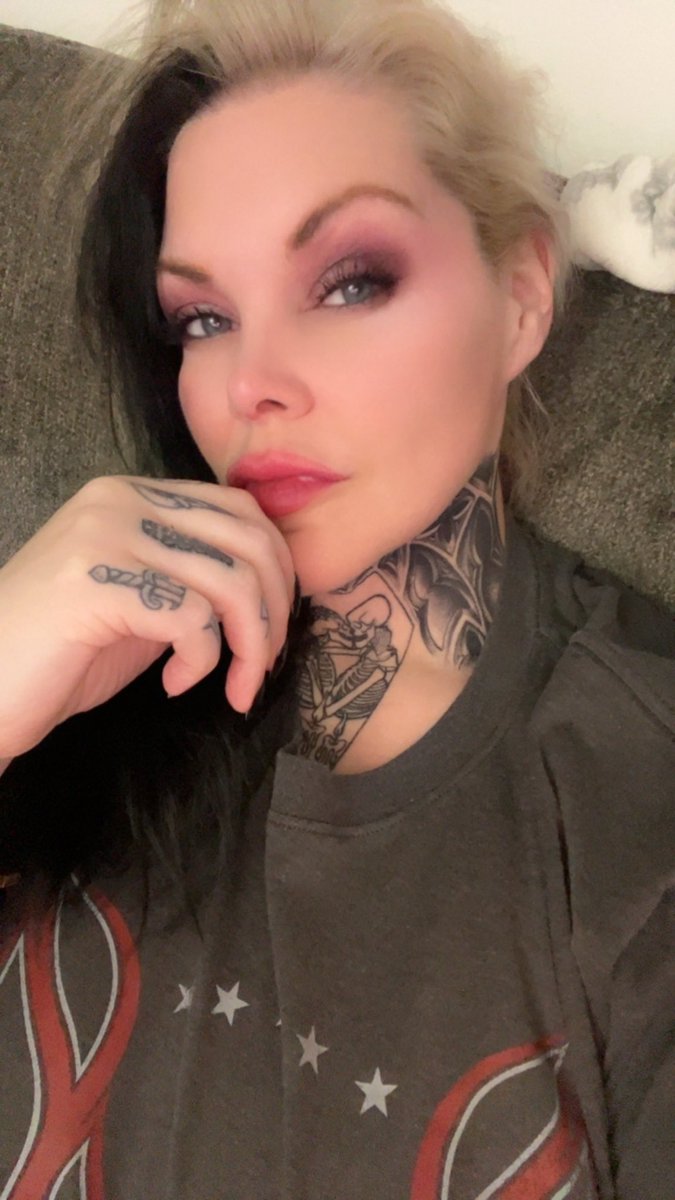 MercyBombshell's tweet image. What content should I create tonite for my spicy page? Send me suggestions/ideas #onlyfansgirl #gothspice