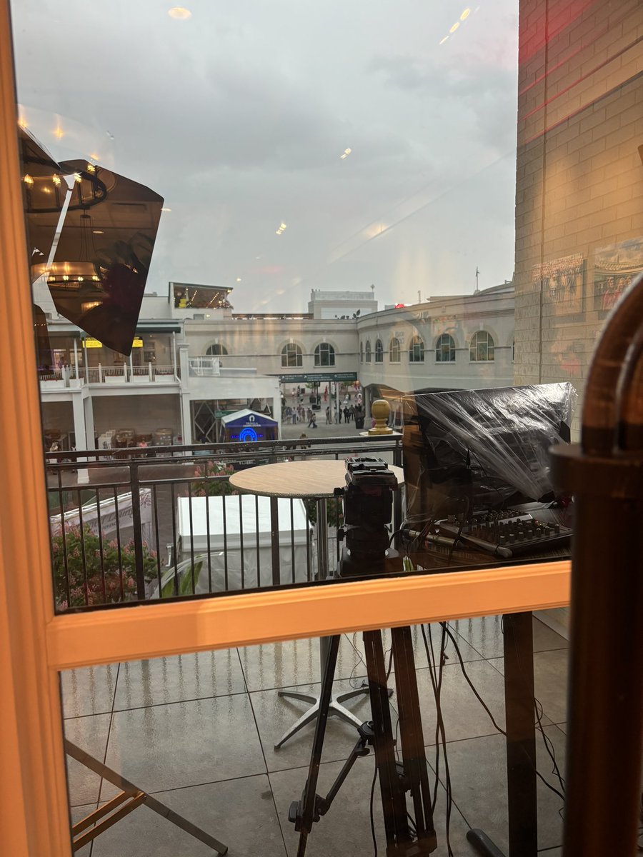 Fallon Glick tweet media