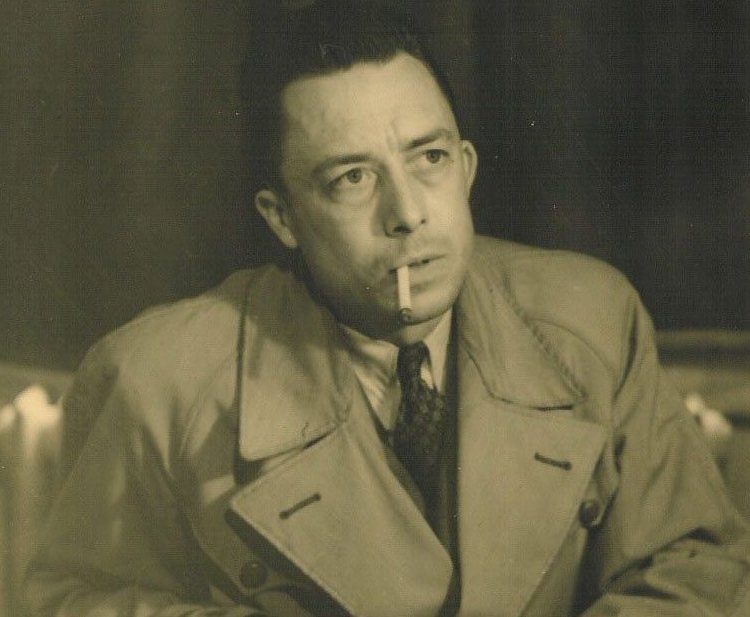 "Bazen devam etmek, sadece devam
etmek, insanüstü bir başarıdır."

Albert Camus