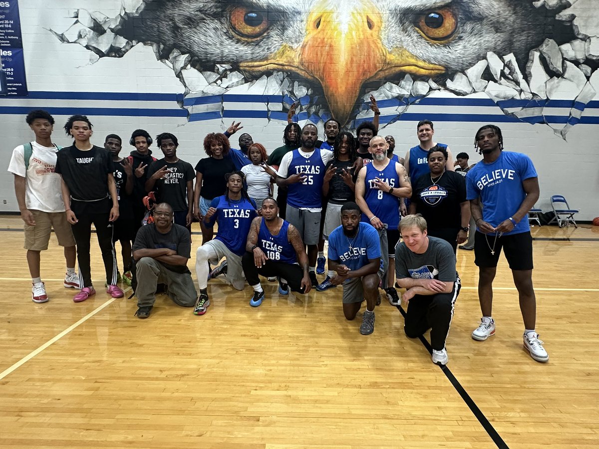 Staff takes home the dub in the staff vs students basketball game. #ShoutOut to everyone who can’t &amp; supported