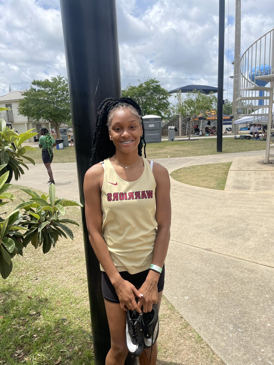 Russell County High School Track & Field (@rcwarriorstrack) on Twitter photo Amiyah Woods prepares for 6A Girls 100m hurdles… 
#RunningWarriors🏅 
#RcTrackandField🎽 
#OnTheRoad2State🏆 Amiyah Woods prepares for 6A Girls 100m hurdles… 
#RunningWarriors🏅 
#RcTrackandField🎽 
#OnTheRoad2State🏆