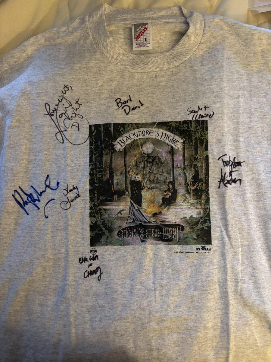 Dot Sweet (@dotsweet1) on Twitter photo <a href="/TruCandiceNight/">Candice Night</a> & <a href="/TheRealRitchieB/">Official Ritchie Blackmore</a> &band of minstrels all signed a rare #blackmoresnight t shirt which will be raffled off at the concert tomorrow at Bethel. Buy raffle tickets on line through Venmo @allpawsmattercatsrescue. Tickets are $5 each or 3 for $10. Add contact info <a href="/TruCandiceNight/">Candice Night</a> & <a href="/TheRealRitchieB/">Official Ritchie Blackmore</a> &band of minstrels all signed a rare #blackmoresnight t shirt which will be raffled off at the concert tomorrow at Bethel. Buy raffle tickets on line through Venmo @allpawsmattercatsrescue. Tickets are $5 each or 3 for $10. Add contact info