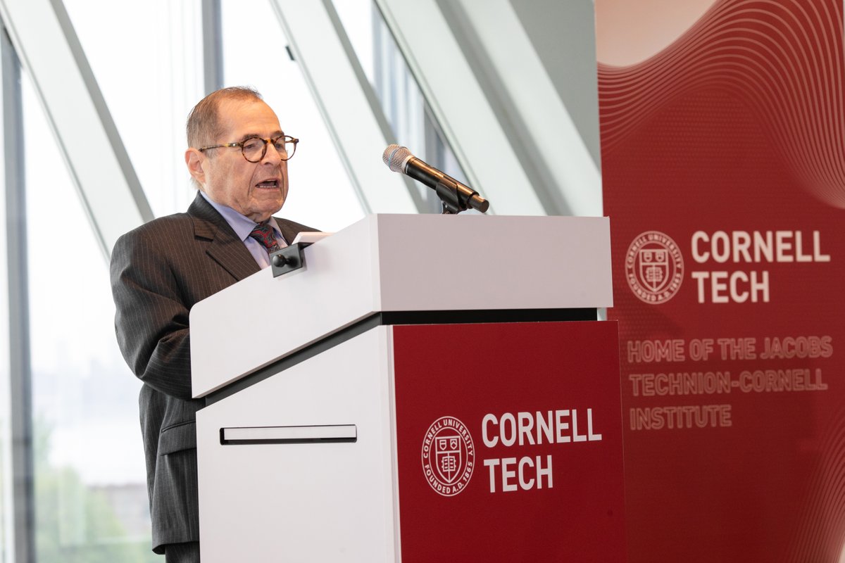 cornell_tech's tweet image. Today, #CornellTech officially opened our impressive new #MakerLAB with a celebration featuring fascinating student demos and a tour led by Director Niti Parikh.

Read More: tech.cornell.edu/news/cornell-t…

@NYCEDC @RepJerryNadler  @JulieMenin @EbonyYoung__ @RIOCny @QueensChamber