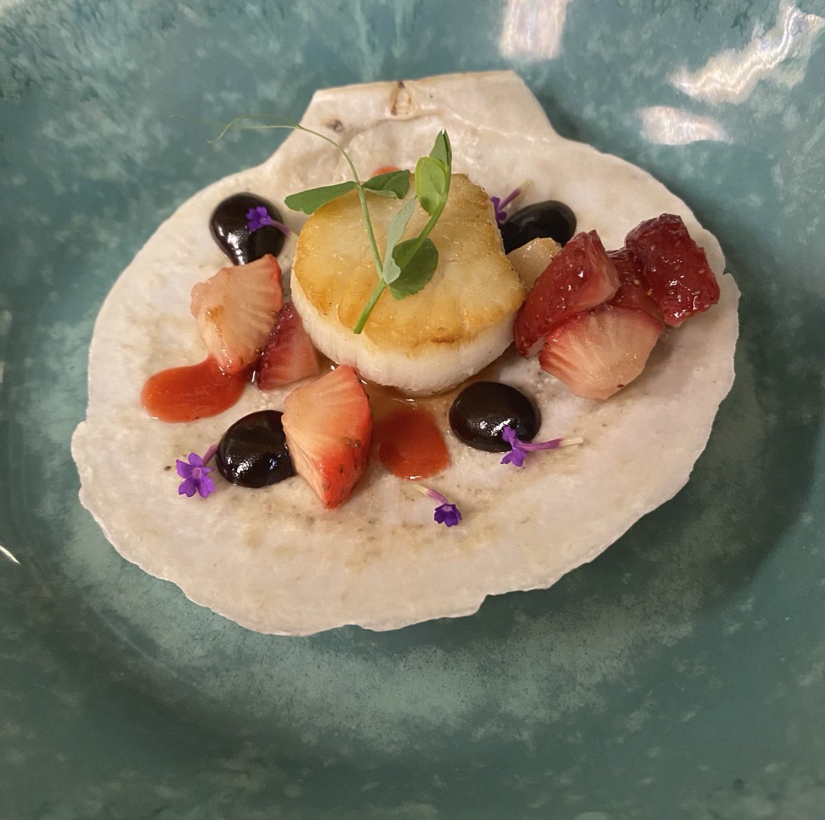 First course on tonight’s tasting ❤️