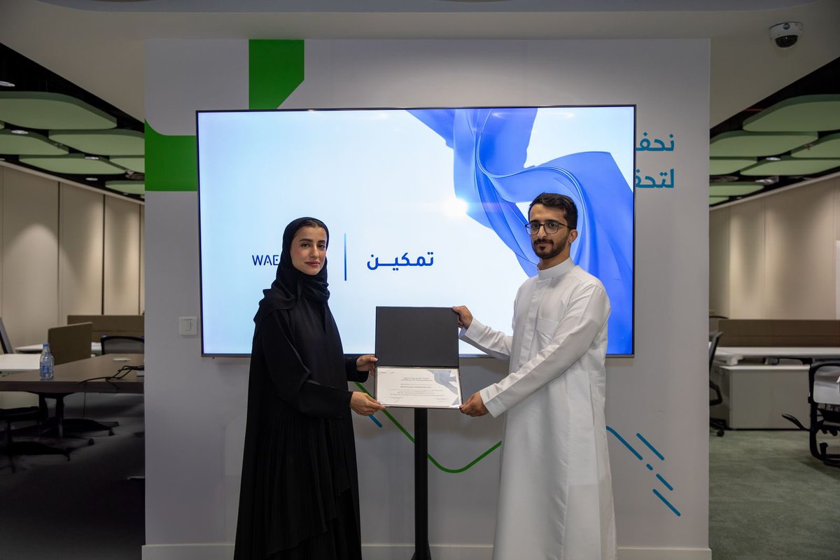 AI__Wae's tweet photo. لحظات ما تنسى، مليانة بالحماس، والتطبيق، والتجربة الحقيقية! 🔥

ختمنا برنامج تمكين باليوم الثاني بورشة الدرون، واللي كانت تجربة مميزة بكل تفاصيلها

كل الشكر والتقدير للأستاذ عبدالسلام العبدالكريم على حضوره الجميل وشرحه اللي أضاف للورشة قيمة كبيرة 

نراكم بإذن الله في #جولة_وَعِي القادمه لبرنامج تمكيــن ✨

#AI_WAE  #جولة_وَعِي
