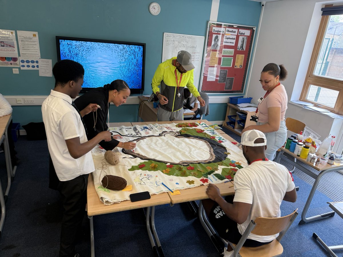 Haringey Learning Partnership (@haringeylp) on Twitter photo Jordan & Lakeisha from the Haringey Youth Team <a href="/haringeyyouth/">Youth Space</a> were back at HLP today to continue working on the Unity Canvas, a collaborative art piece to remember the life of Stephen Lawrence. #ThisIsAP Jordan & Lakeisha from the Haringey Youth Team <a href="/haringeyyouth/">Youth Space</a> were back at HLP today to continue working on the Unity Canvas, a collaborative art piece to remember the life of Stephen Lawrence. #ThisIsAP