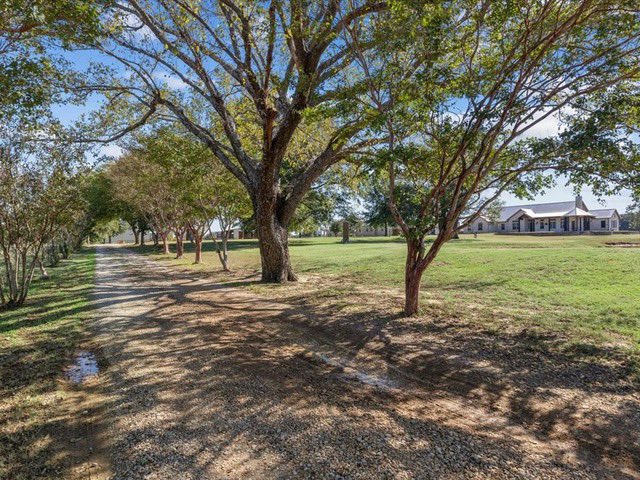 Feature Land: This 164 +/- acre cattle ranch in Fannin County, TX, has all the amenities needed to carry on top notch ranch operations. It offers a custom home and barn. Offered by Stuart Hall with Frontier Properties Real Estate. landflip.com/land/396904