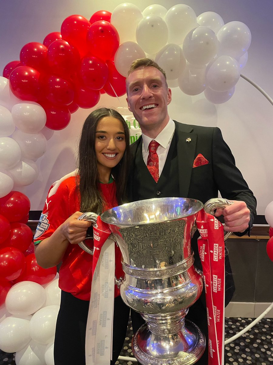 Caragh Uí Chorráin tweet media