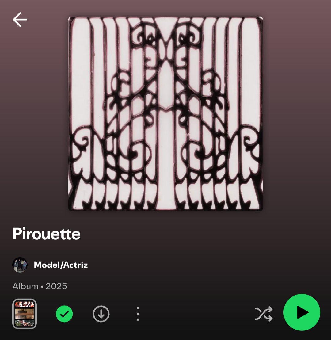 Noví Model/Actriz jsou skvělí. Je to víc taneční, víc melodický, ale pořád znepokojivý a sebevědomý zároveň. Cole Haden zase šeptá přímo do ouška.

A Diva je absolutní peak.