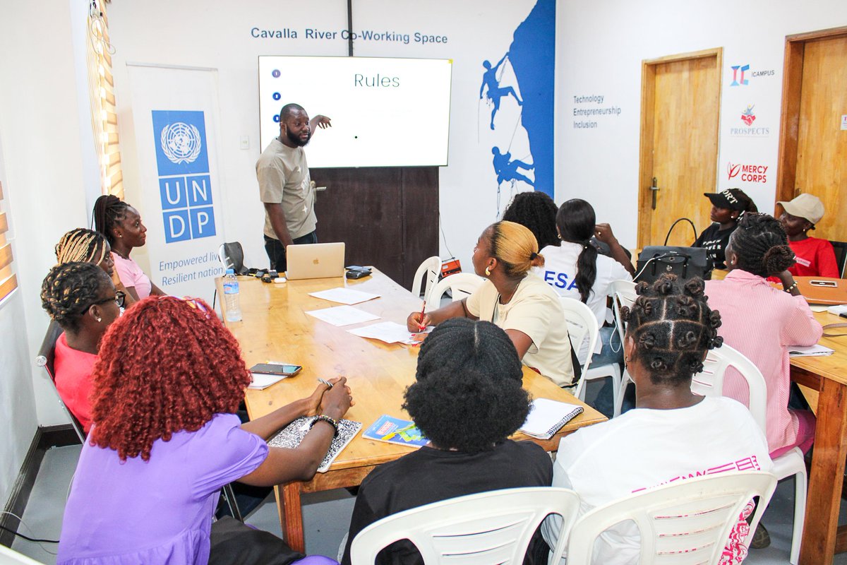 iCampus Liberia tweet media