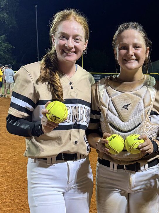 Southern Vortex Softball (@southern_vortex) on Twitter photo <a href="/AlainaGKing2025/">Alaina Grace King</a> and Addison Mikel stepped up in the Area 16 championship game and decided to drop a few 💣💣💣 during the last game they would play on their home field at <a href="/ArdmoreSoftball/">Ardmore_Softball</a>. 💪🏼💪🏼 <a href="/AlainaGKing2025/">Alaina Grace King</a> and Addison Mikel stepped up in the Area 16 championship game and decided to drop a few 💣💣💣 during the last game they would play on their home field at <a href="/ArdmoreSoftball/">Ardmore_Softball</a>. 💪🏼💪🏼