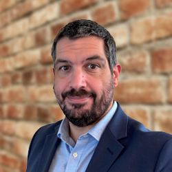 goMainSpring's tweet image. 👋 Welcome to the team, Chris!
We’re excited to welcome Chris Mitchell as a vCIO at MainSpring! With over 15 years of MSP experience, Chris brings deep technical insight and a practical, business-first approach.
#WelcomeToTheTeam #MeetTheTeam #vCIO